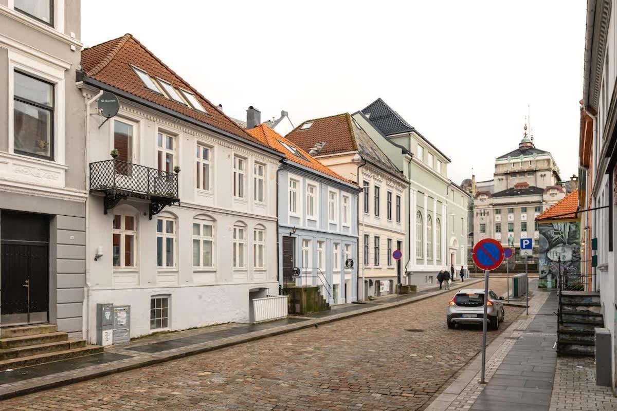 Dinbnb Apartments I Charming 3-Bedroom In The Heart Of The City Bergen Exterior foto